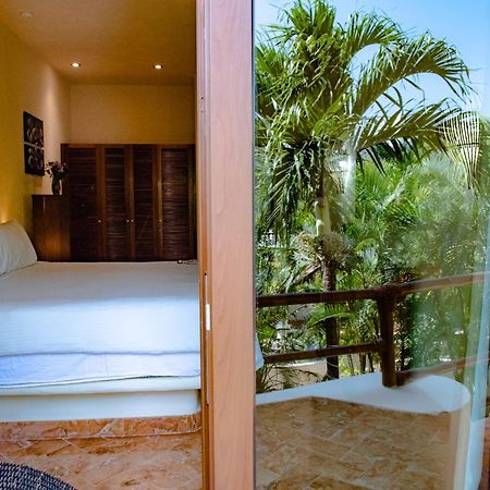 Porto Playa Condo Hotel And Beach Club Playa del Carmen Exterior photo