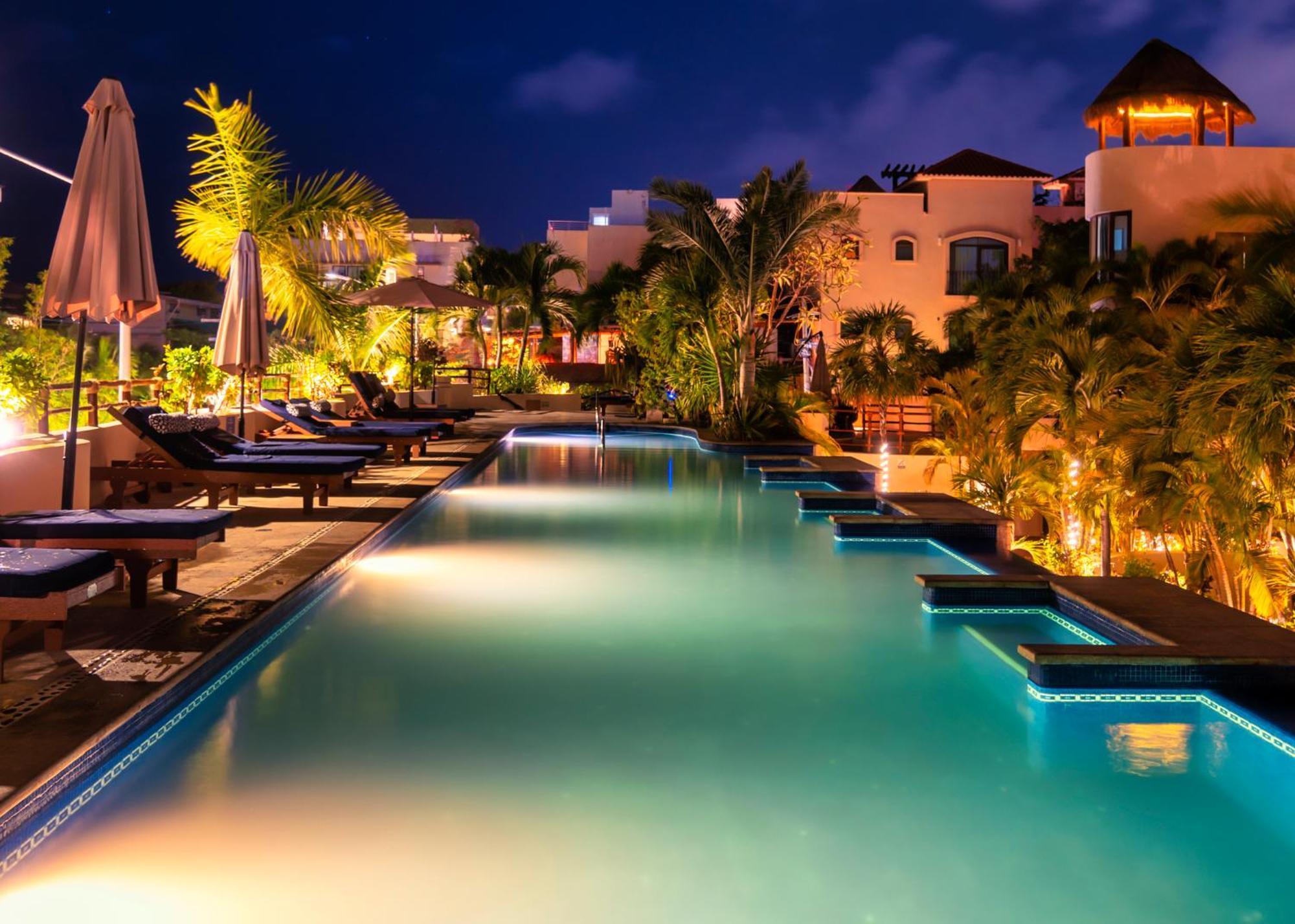 Porto Playa Condo Hotel And Beach Club Playa del Carmen Exterior photo
