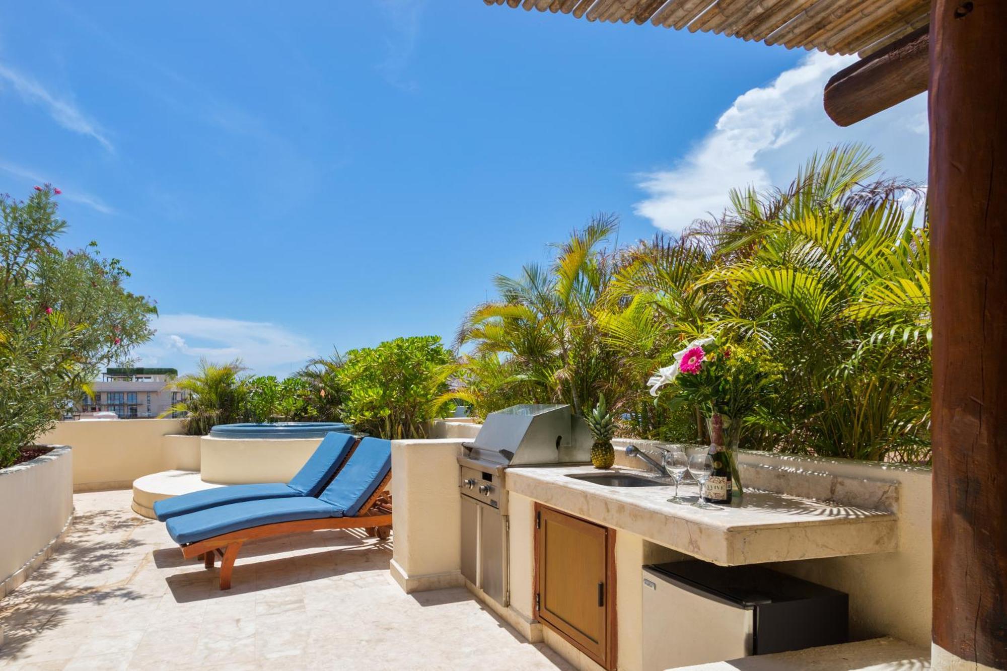 Porto Playa Condo Hotel And Beach Club Playa del Carmen Exterior photo